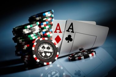 shoptoto login platform interface showing slot games, live dealers, and sportsbook markets
